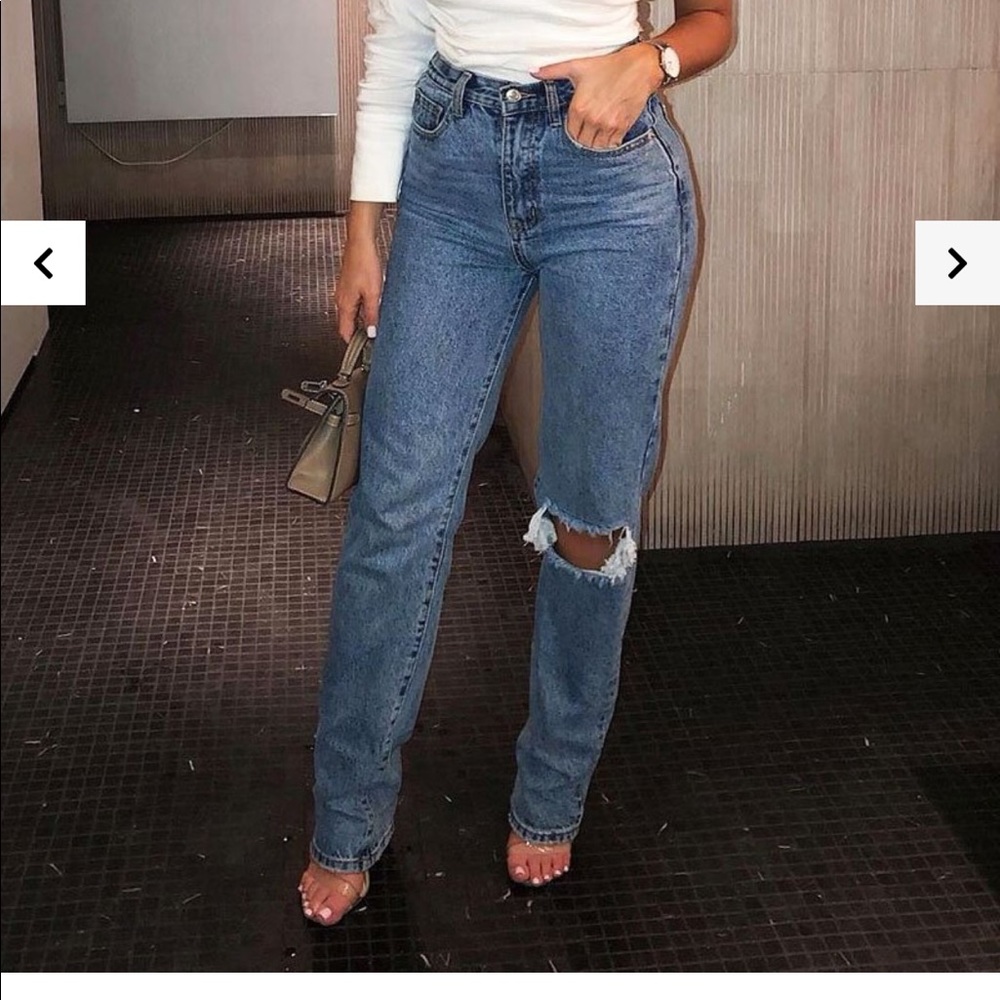 High waisted jeans